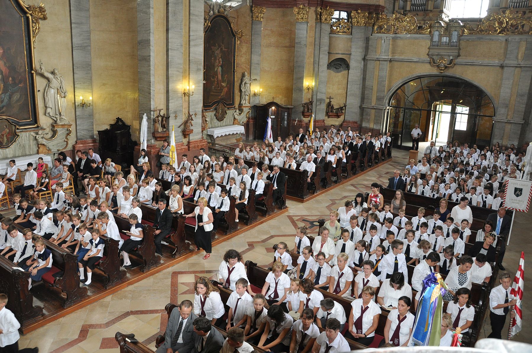 Veni Sancte - egyházi oktatási intézmények tanévnyitó ünnepe Fehérváron